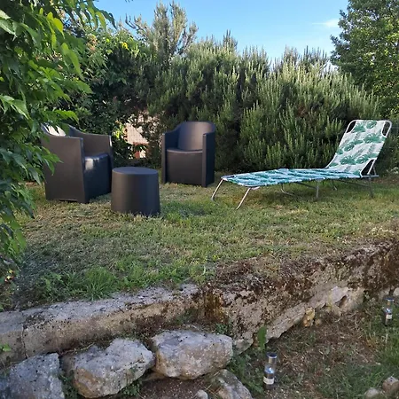 Saras Castle Prázdninový dům *